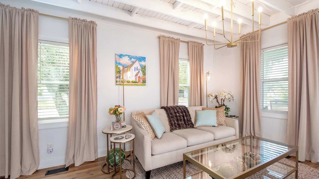 Photo of Livingroom in Morehead City