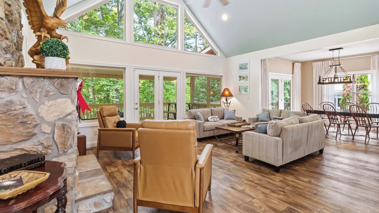 Photo of Livingroom in Sloans Valley
