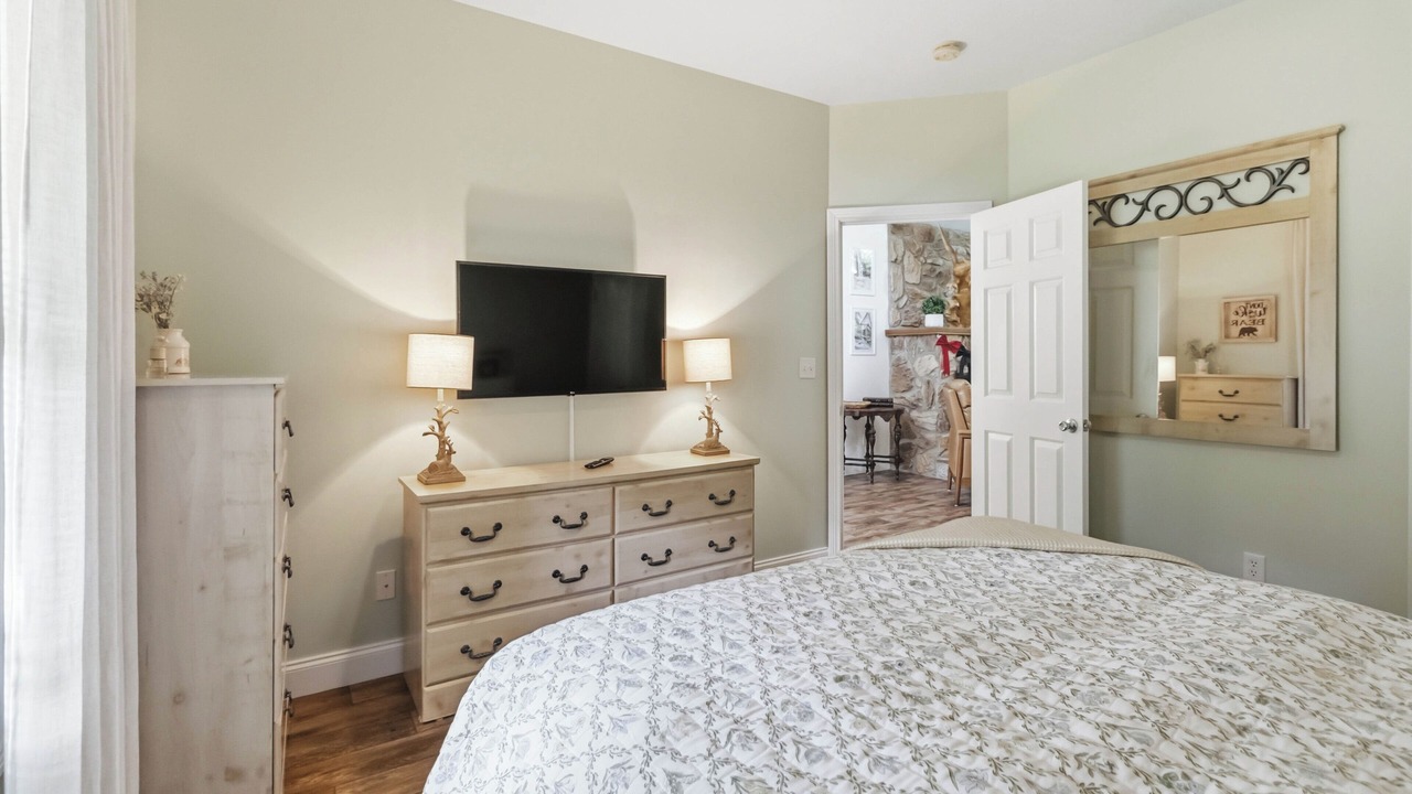 Photo of Bedroom in Sloans Valley
