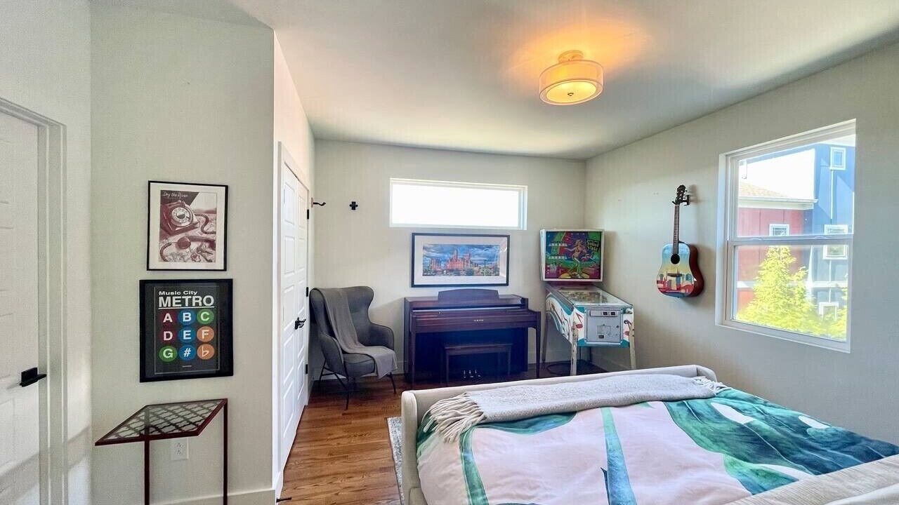 Photo of Bedroom in Shelby Hills