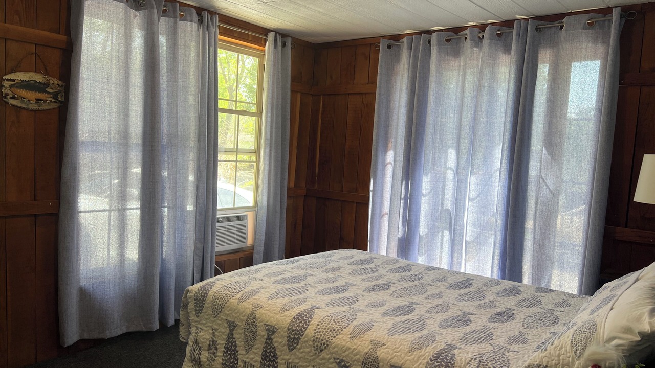 Photo of Bedroom in Clarkson
