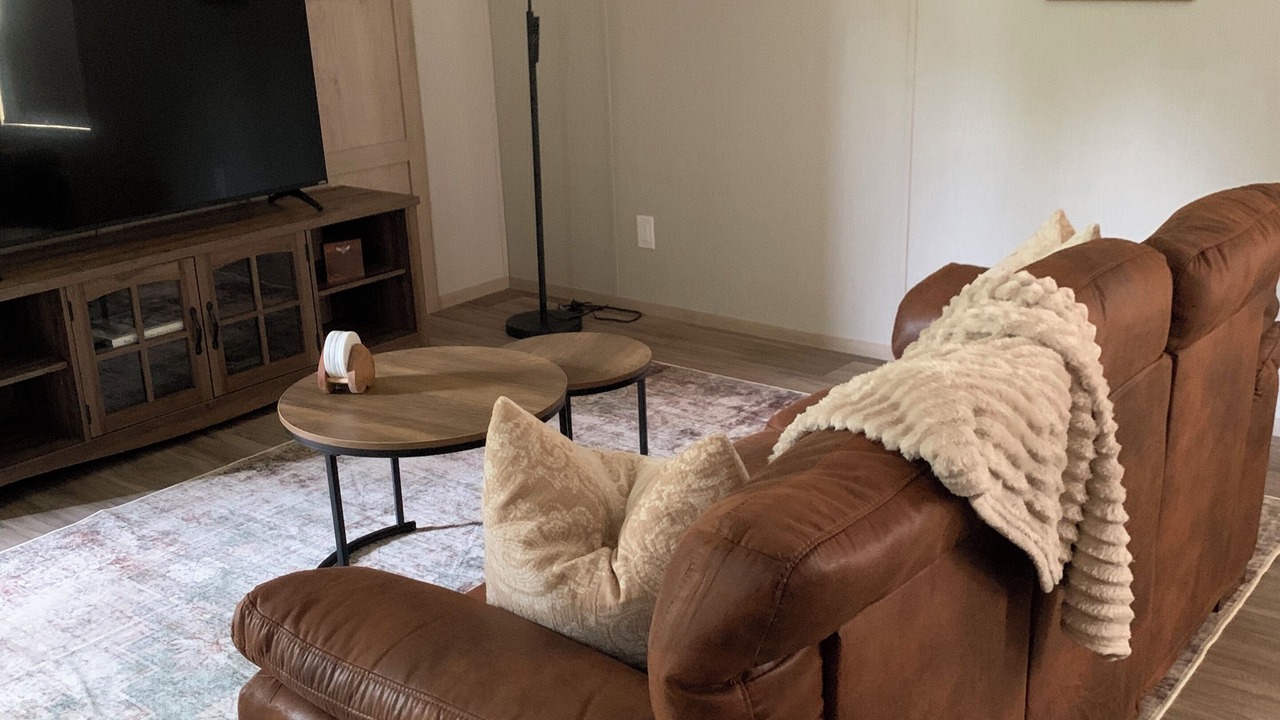 Photo of Livingroom in Southmont