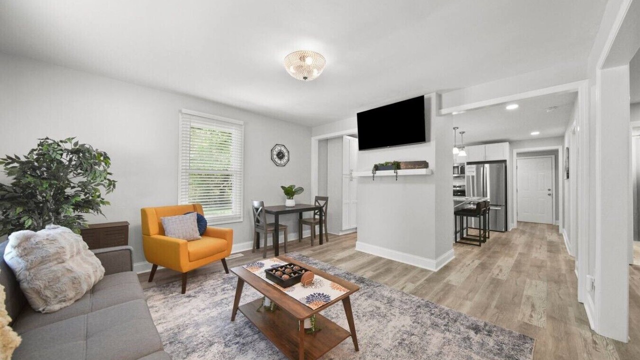 Photo of Livingroom in Mount Holly