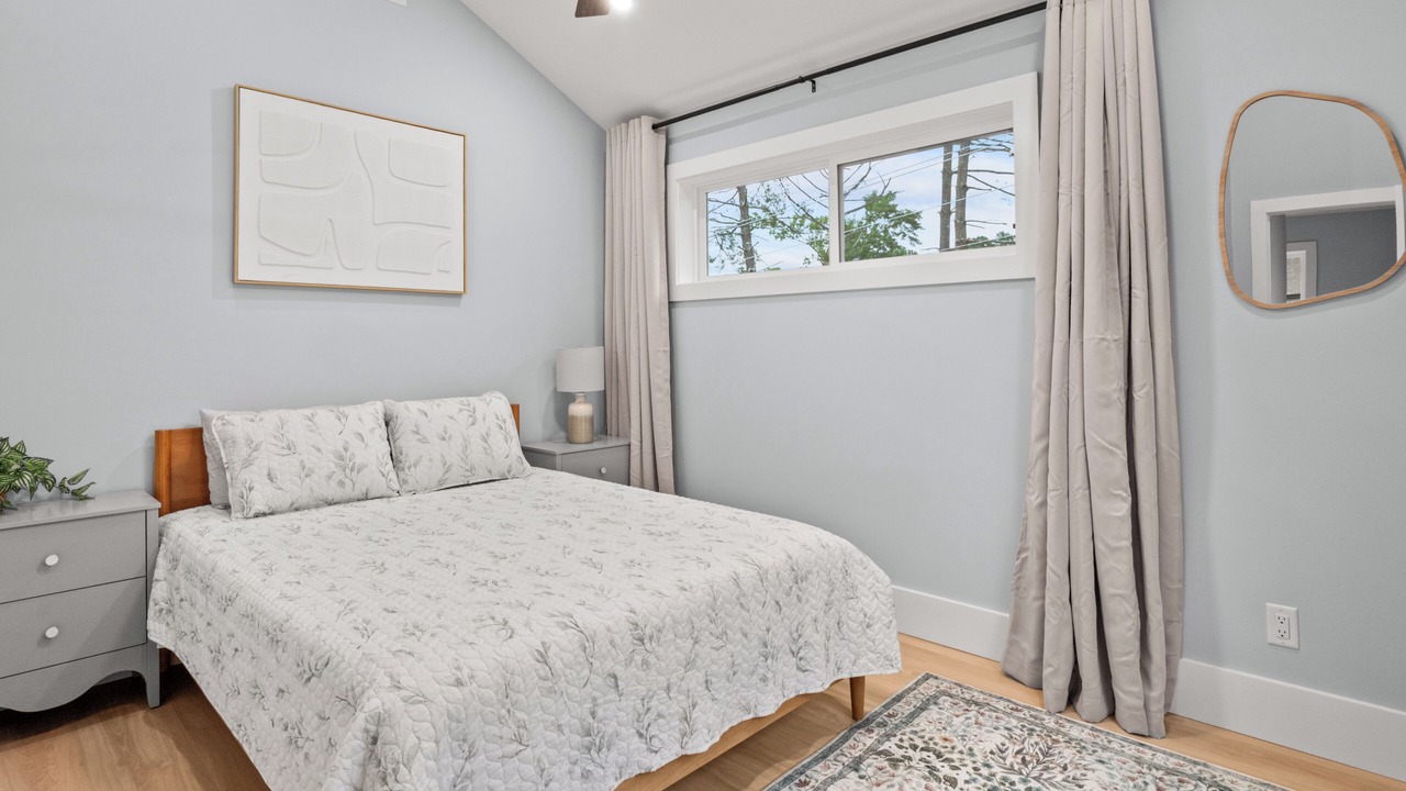 Photo of Bedroom in Oakley