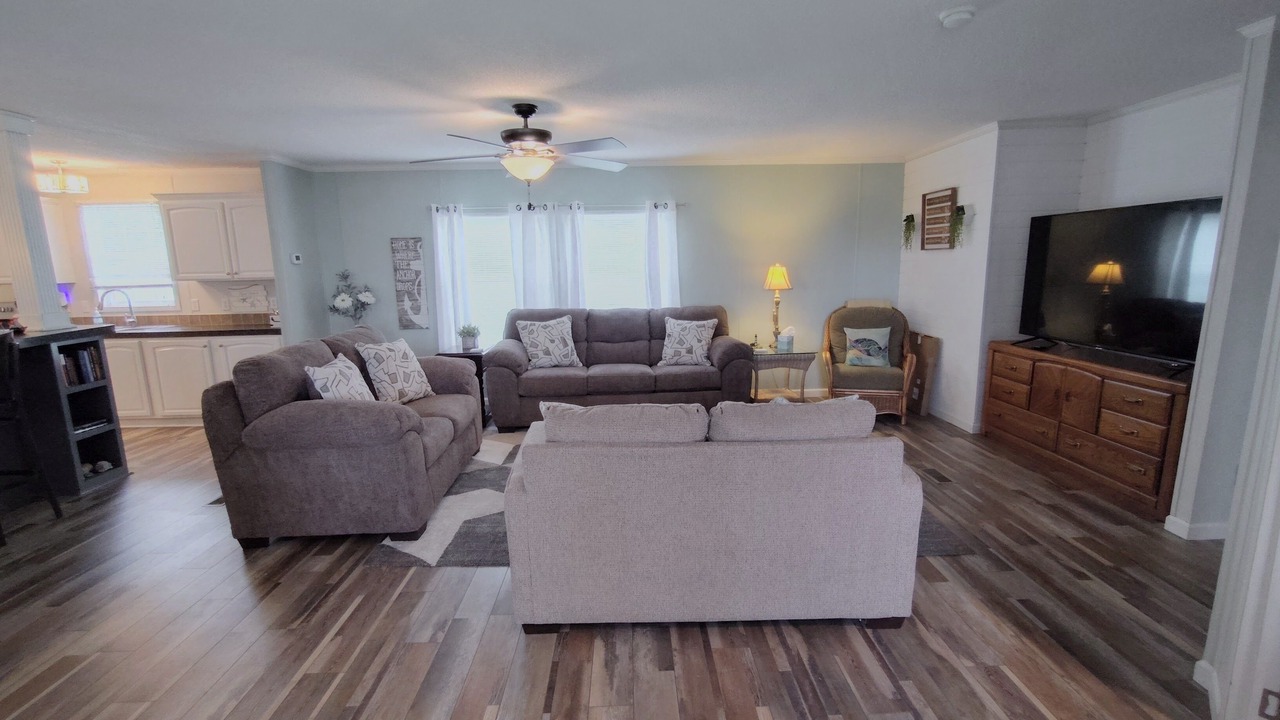 Photo of Livingroom in Harkers Island