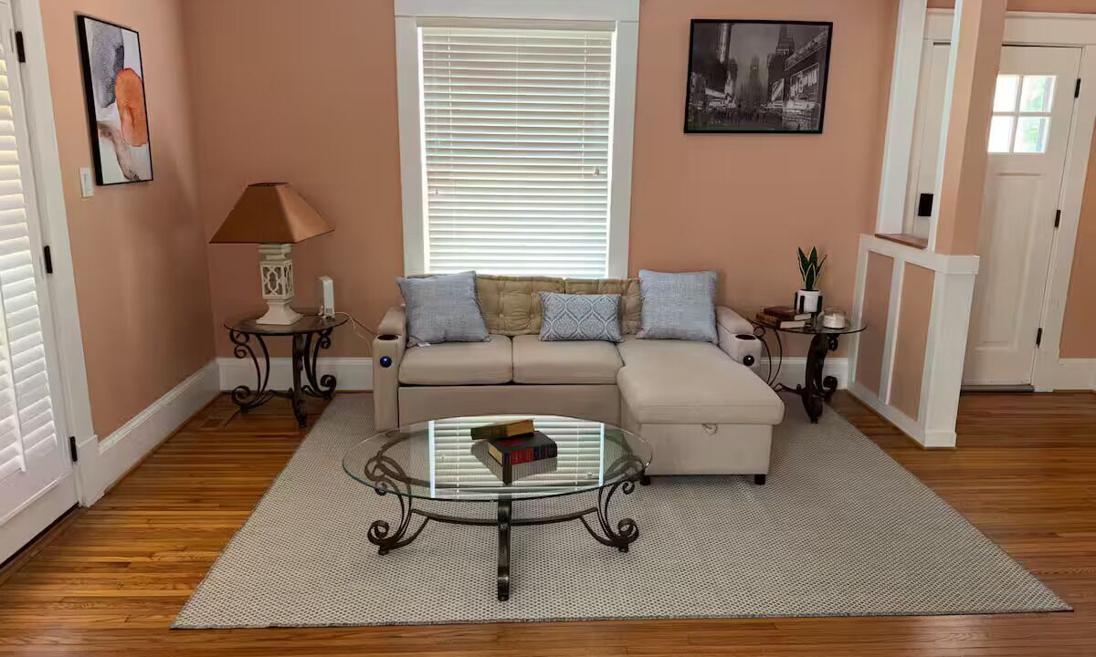 Photo of Livingroom in Salisbury