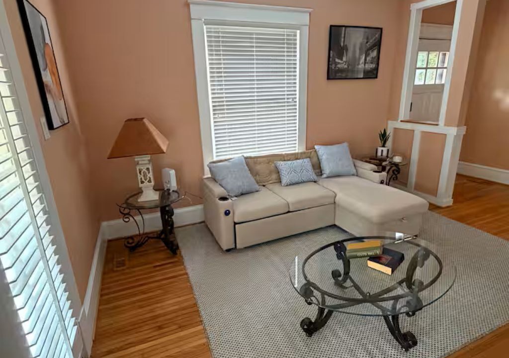 Photo of Livingroom in Salisbury