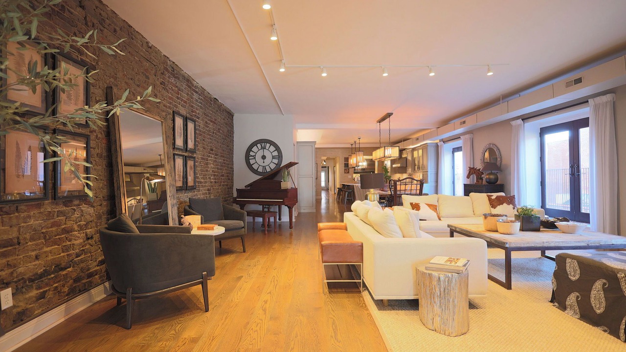 Photo of Livingroom in Downtown Knoxville