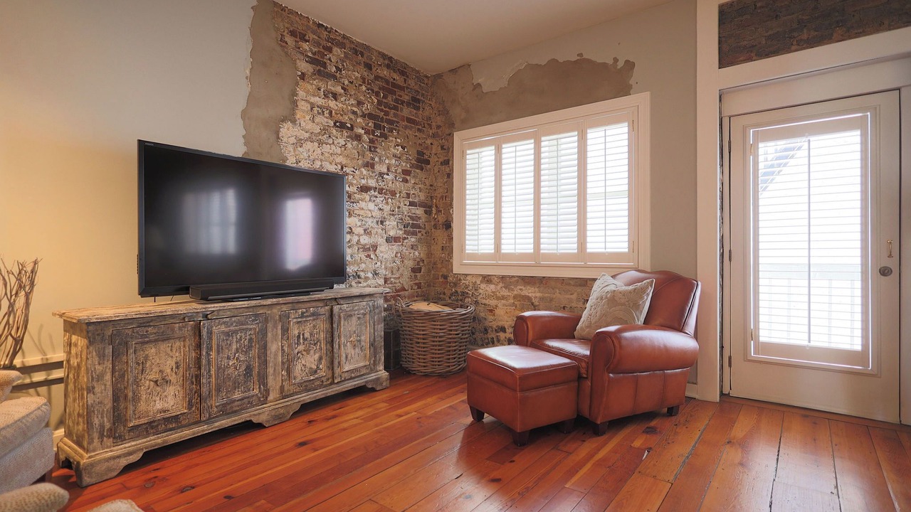 Photo of Livingroom in Downtown Knoxville
