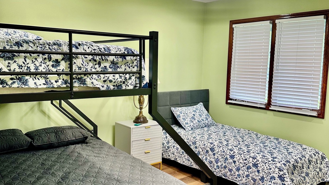 Photo of Bedroom in Williamsburg