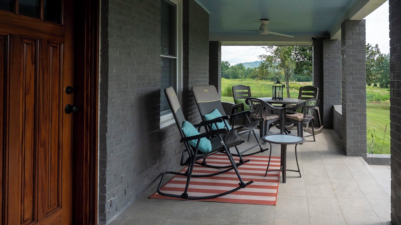Photo of Outdoor in Hendersonville
