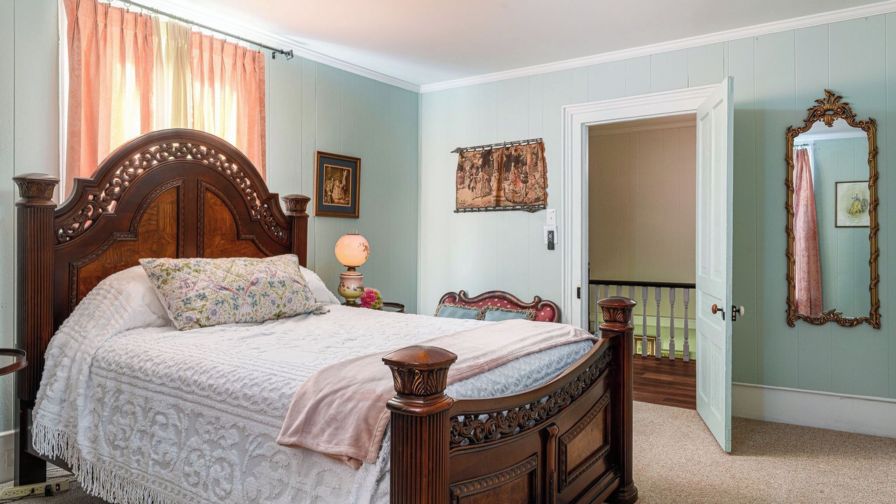 Photo of Bedroom in Mocksville