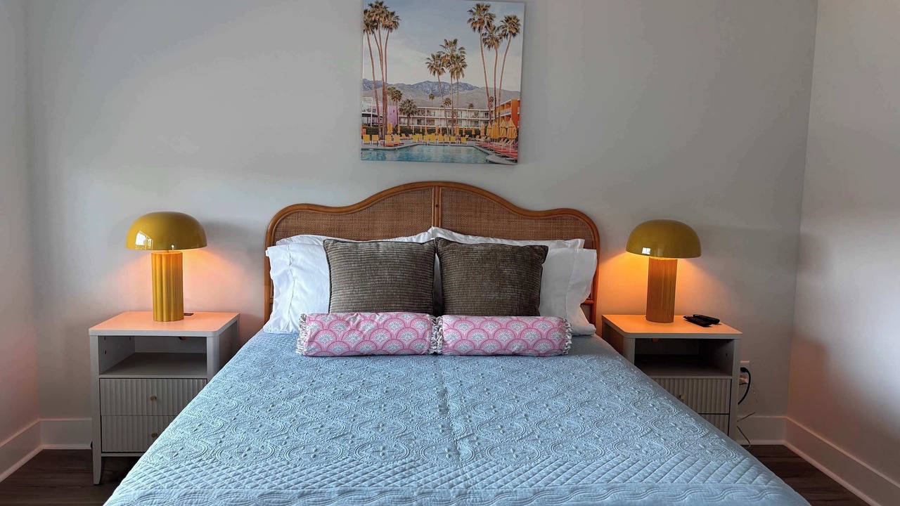 Photo of Bedroom in River District