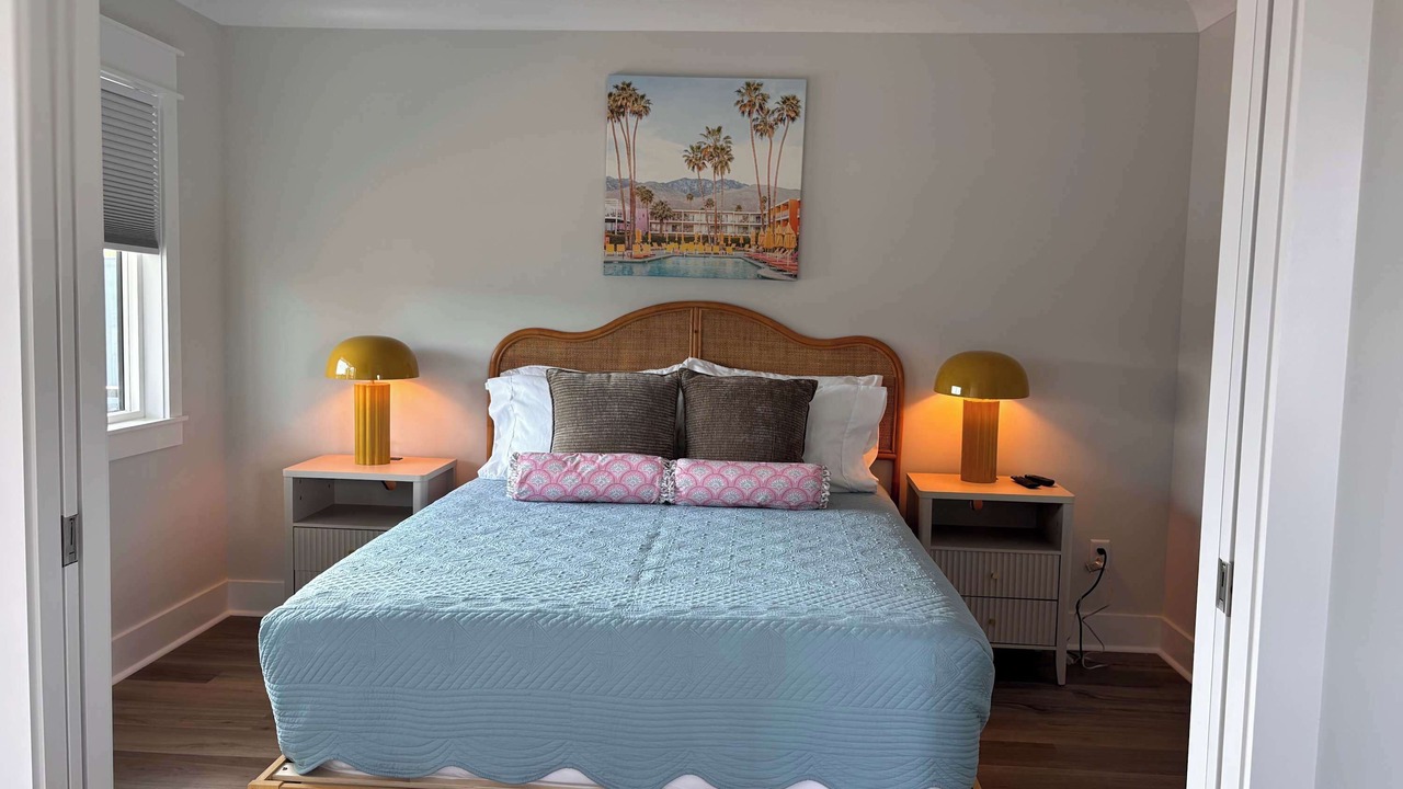 Photo of Bedroom in River District