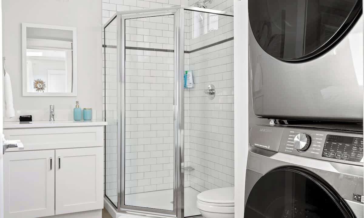 Photo of Bathroom in River District
