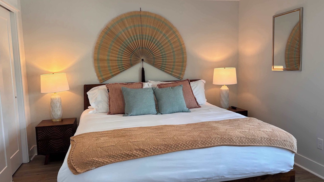 Photo of Bedroom in River District
