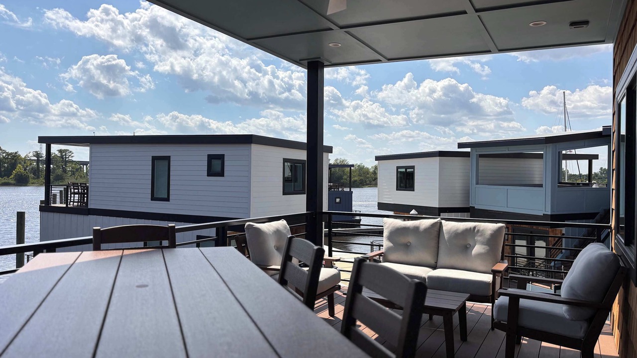 Photo of Outdoor in River District