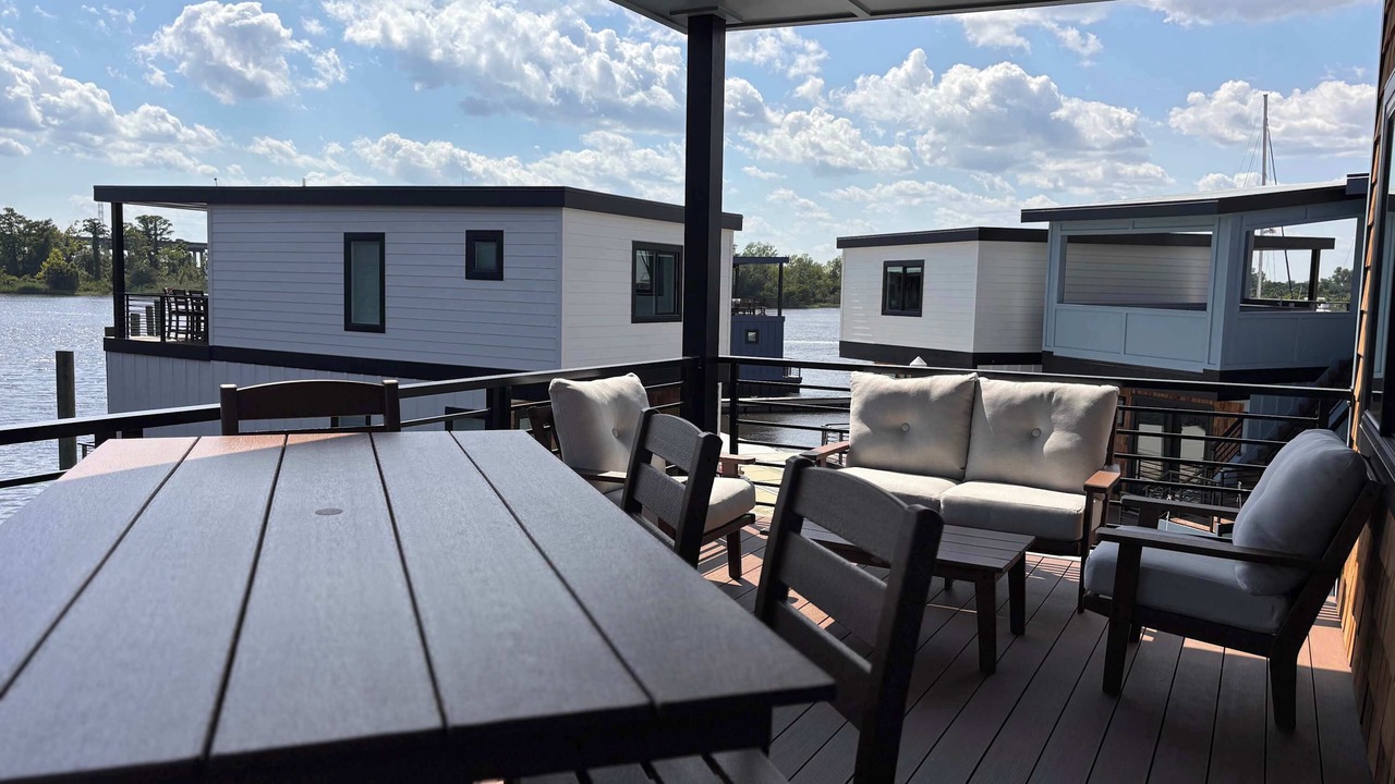 Photo of Outdoor in River District
