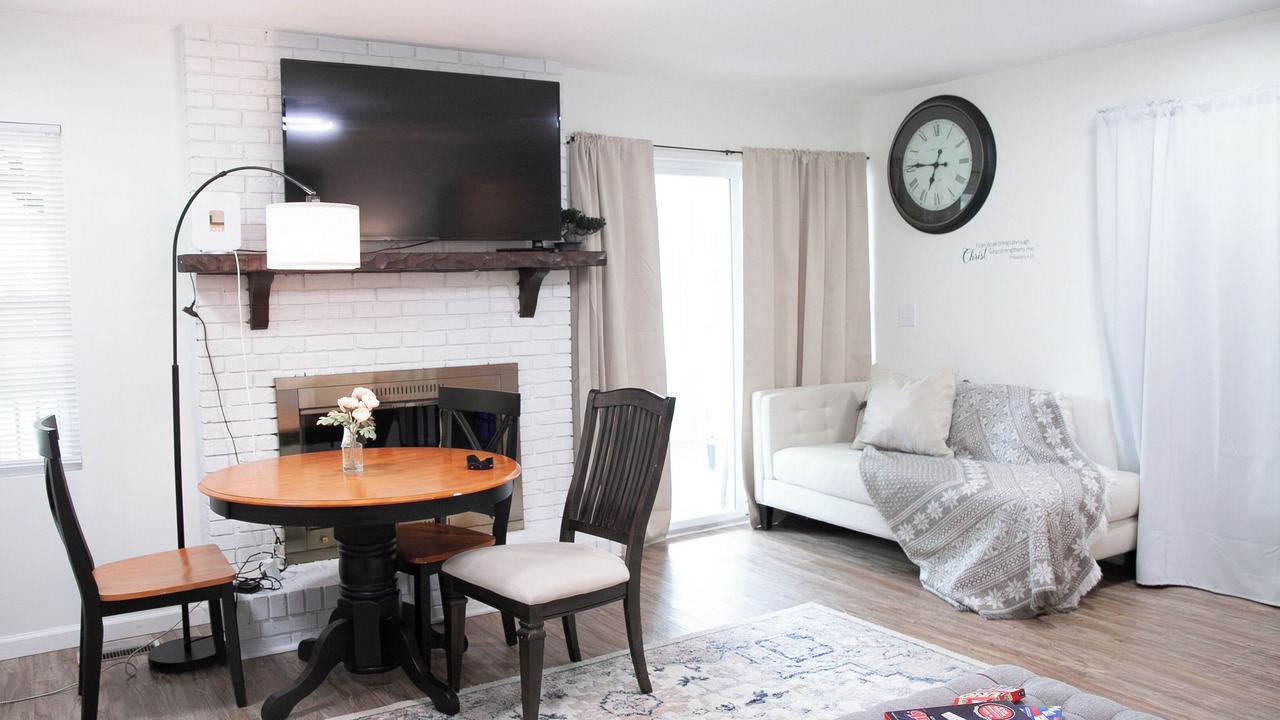 Photo of Livingroom in Boiling Springs