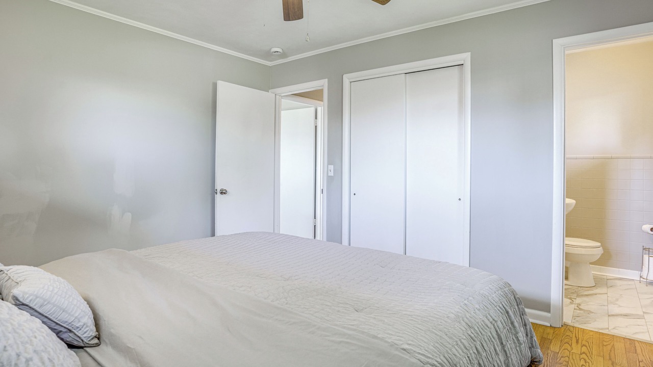 Photo of Bedroom in Rossville