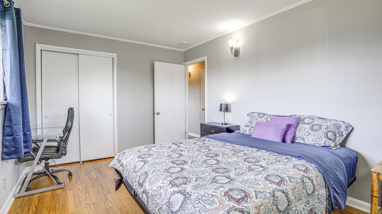 Photo of Bedroom in Rossville