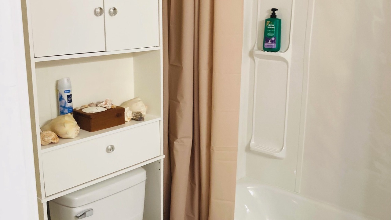 Photo of Bathroom in Martinsville