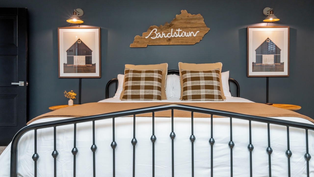 Photo of Bedroom in Bardstown