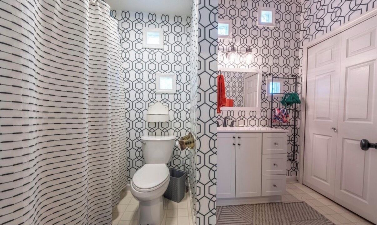 Photo of Bathroom in Falls of Rough