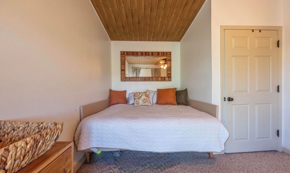 Photo of Bedroom in Falls of Rough