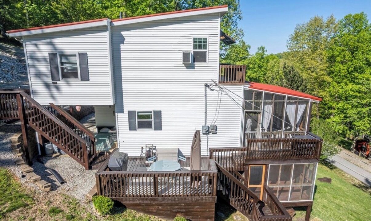 Photo of Outdoor in Falls of Rough