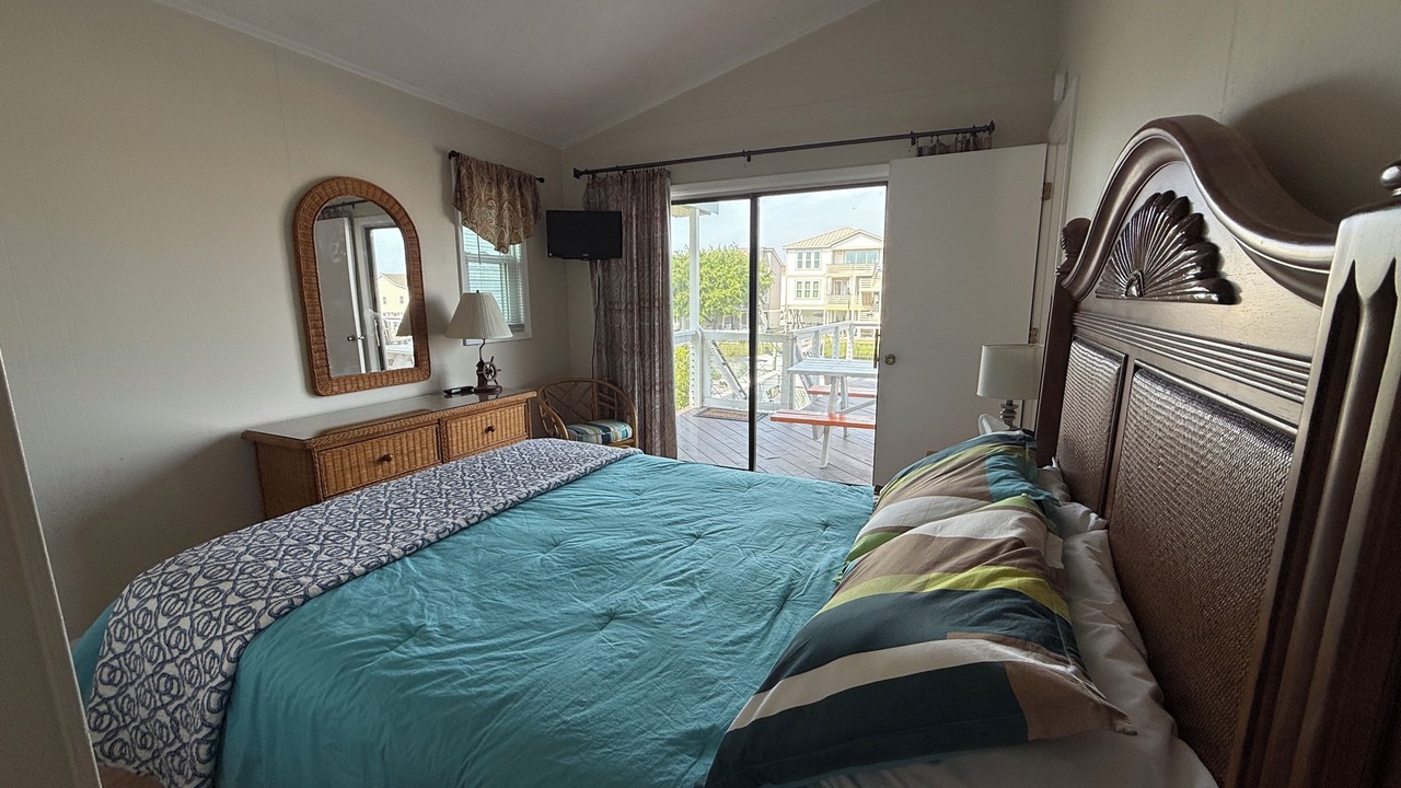 Photo of Bedroom in Ocean Isle Beach