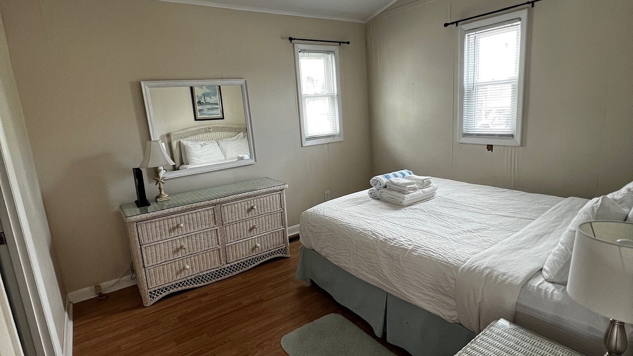 Photo of Bedroom in Ocean Isle Beach