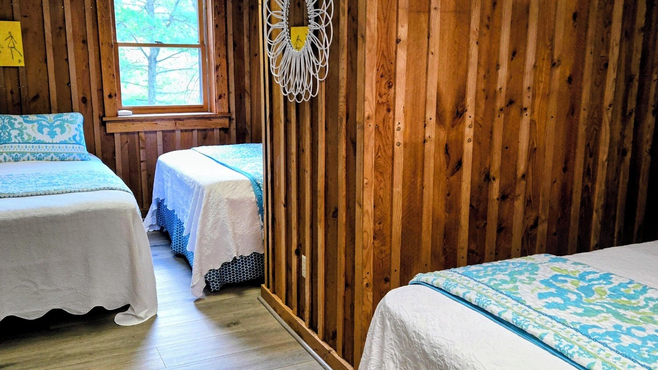 Photo of Bedroom in Dugspur