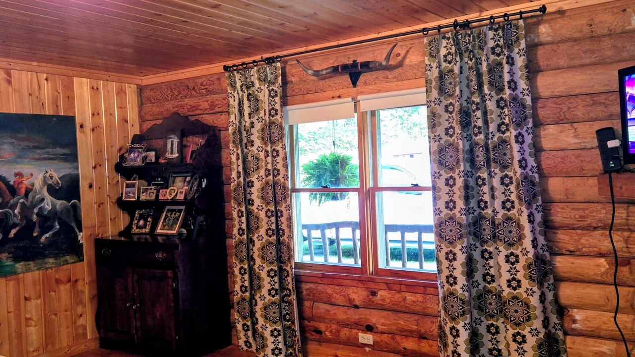 Photo of Bedroom in Dugspur
