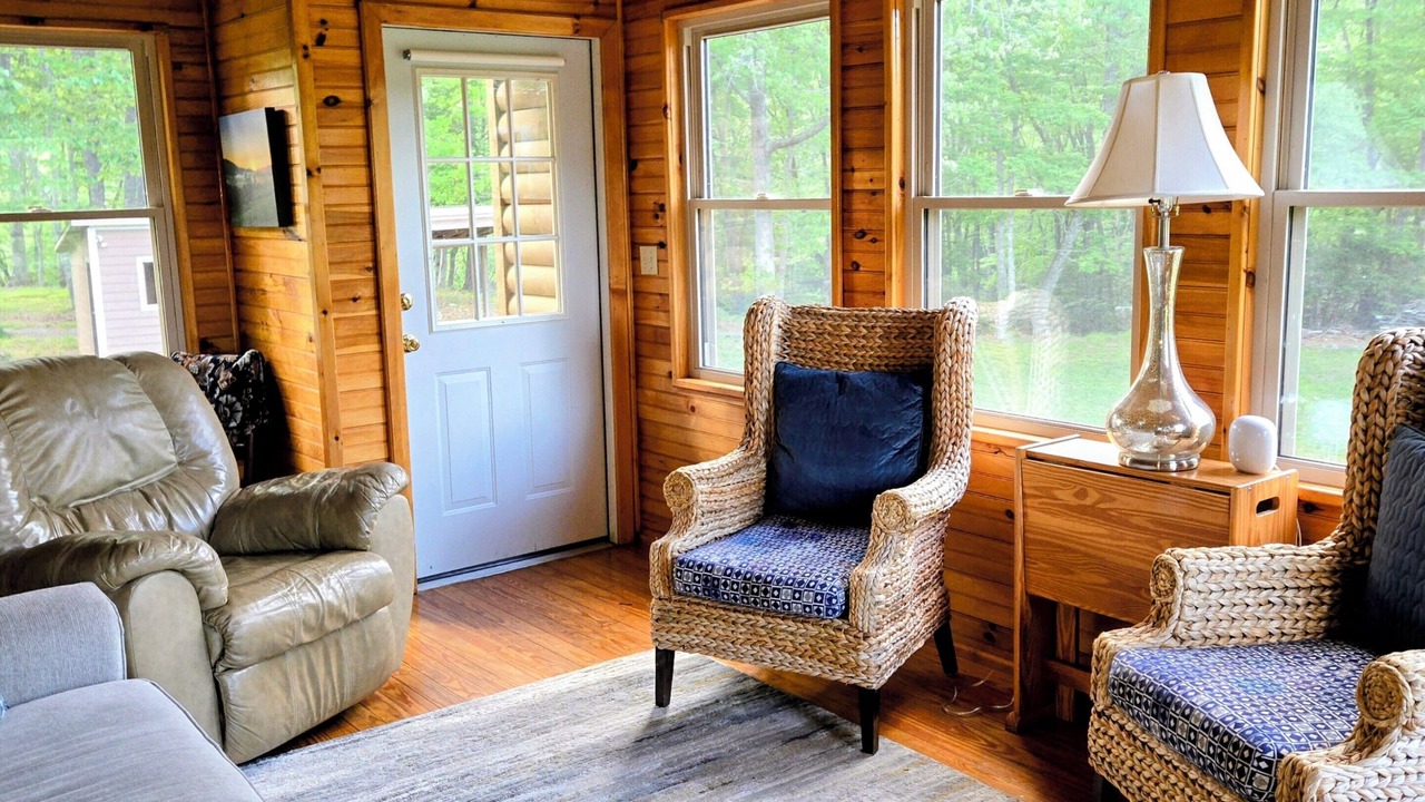 Photo of Livingroom in Dugspur