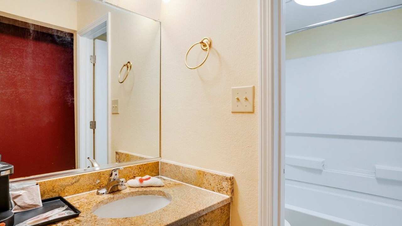 Photo of Bathroom in Cape Fear