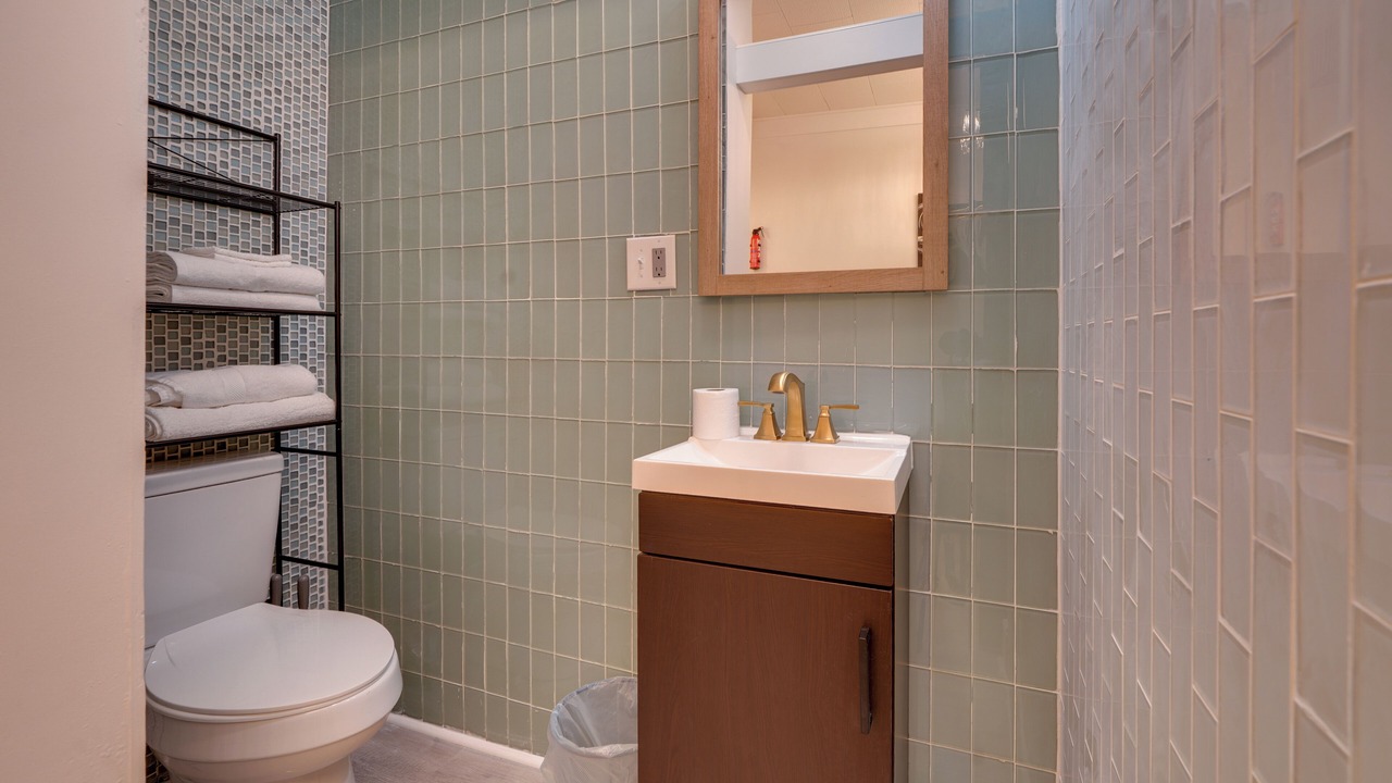 Photo of Bathroom in Bellepoint