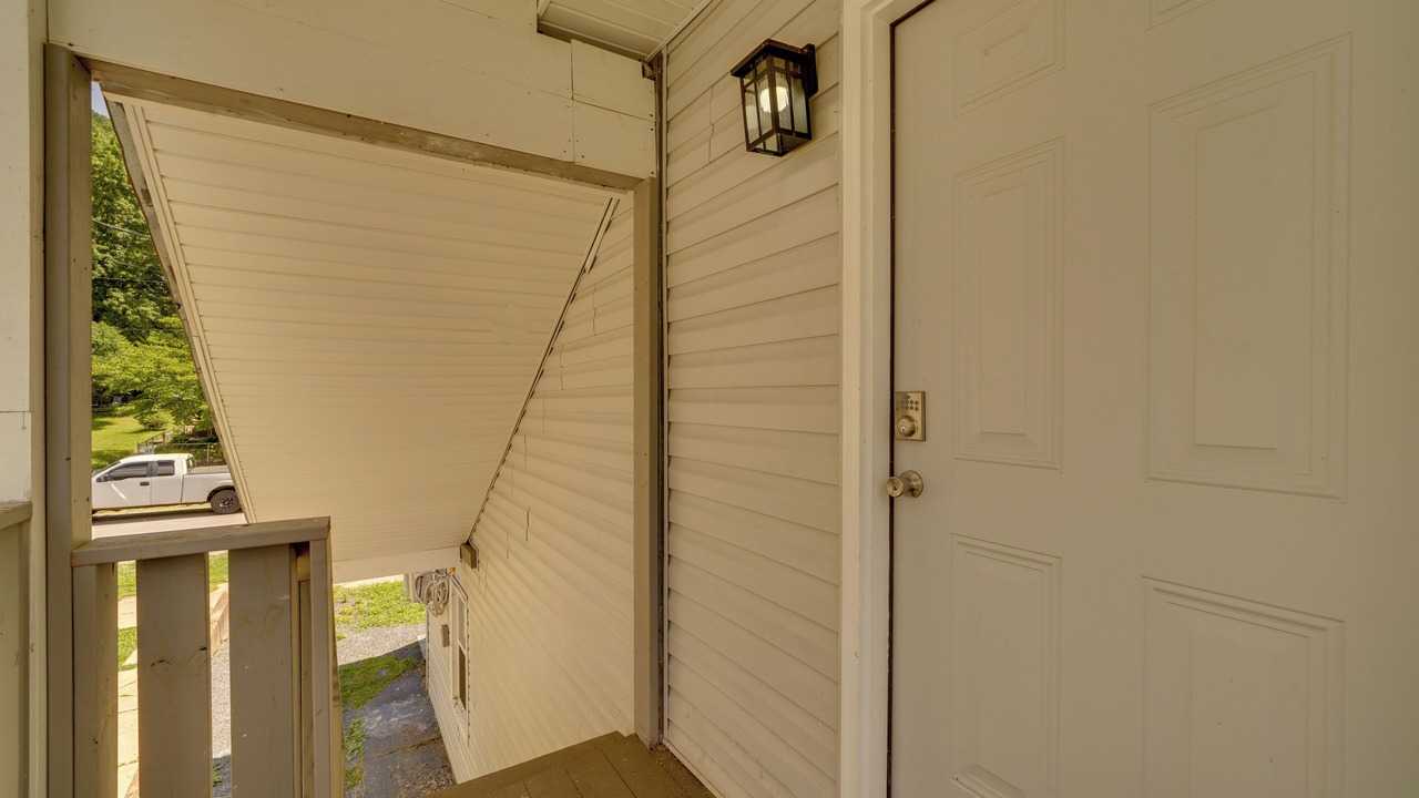 Photo of Outdoor in Bellepoint
