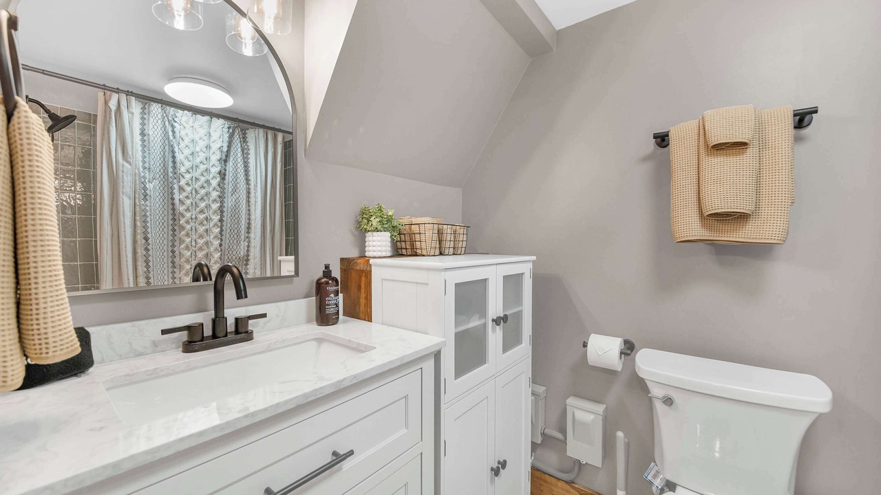 Photo of Bathroom in Lookout Valley Neighborhood Association