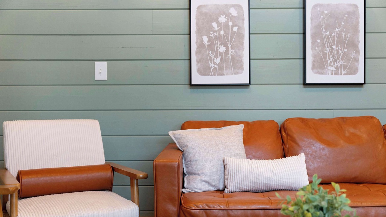 Photo of Livingroom in Lookout Valley Neighborhood Association
