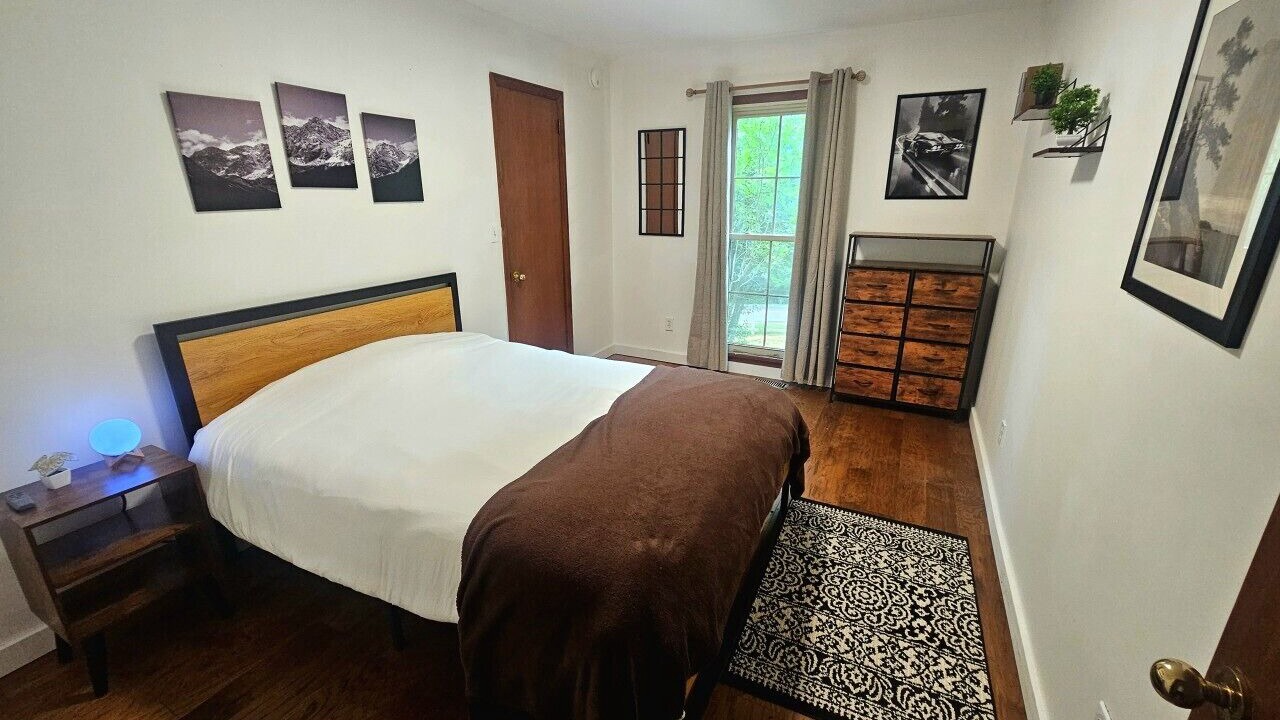 Photo of Bedroom in Whites Creek