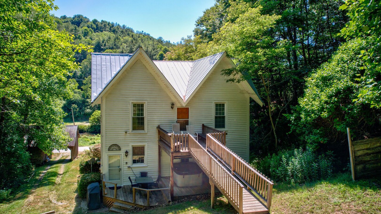 Photo of Outdoor in Todd