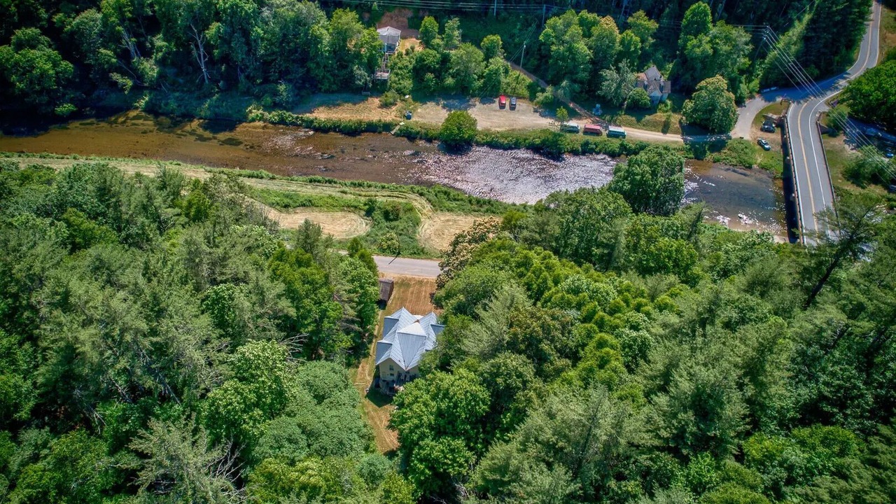 Photo of Outdoor in Todd