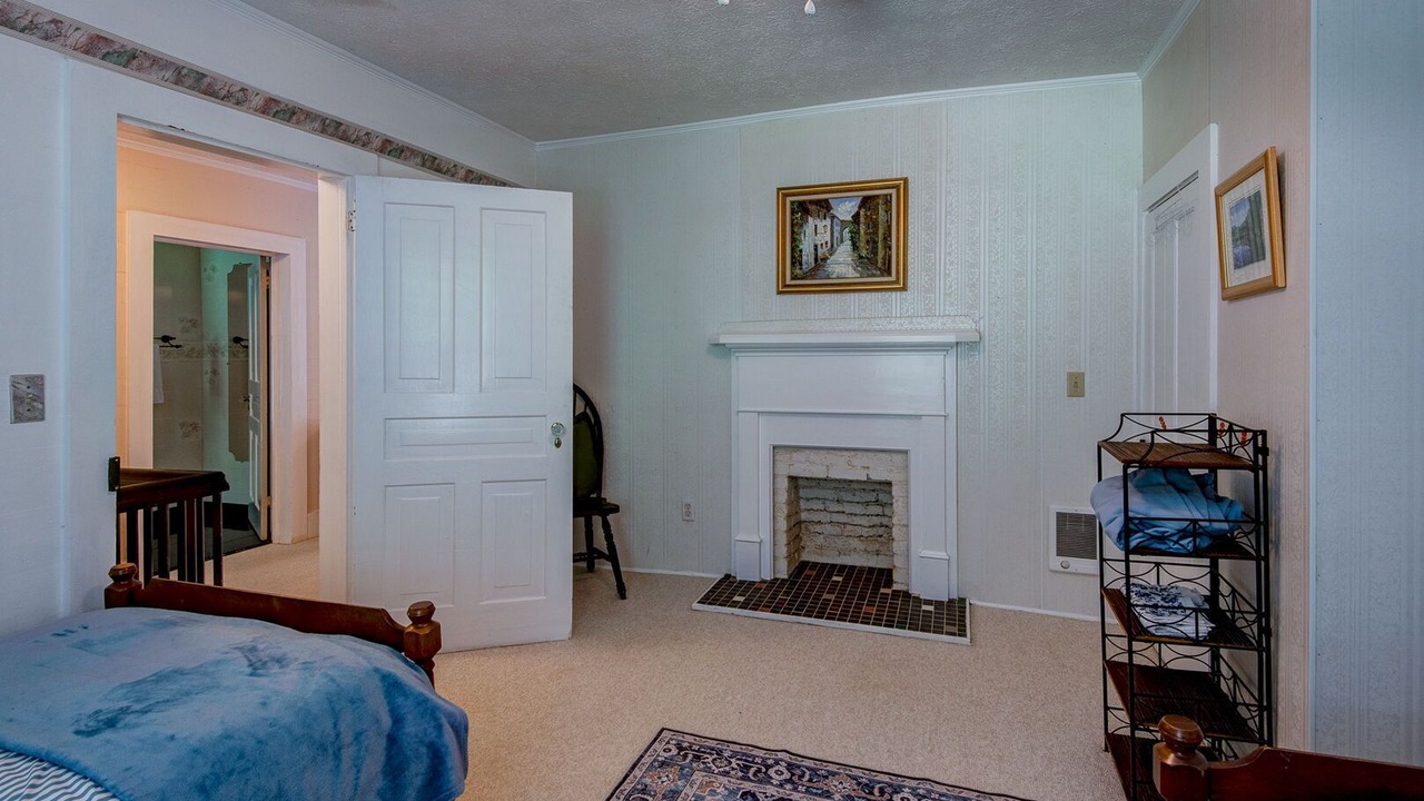 Photo of Bedroom in Todd