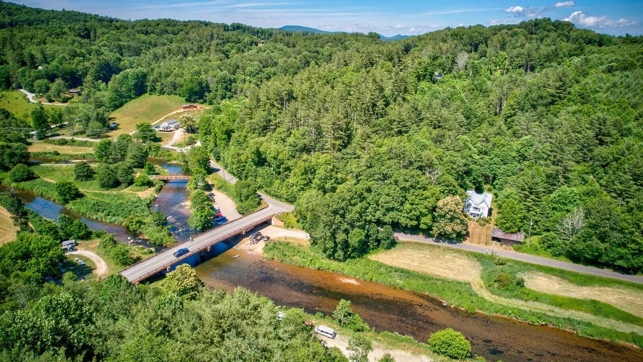 Photo of Outdoor in Todd