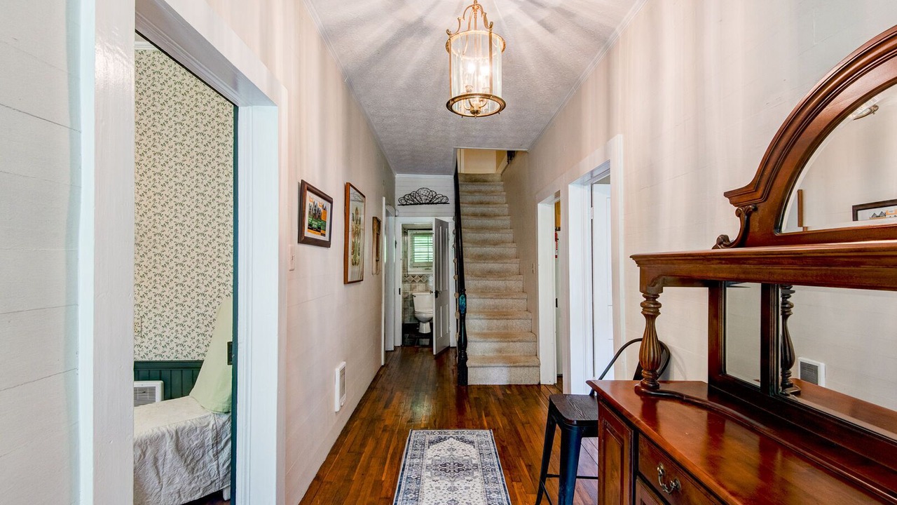Photo of Bedroom in Todd