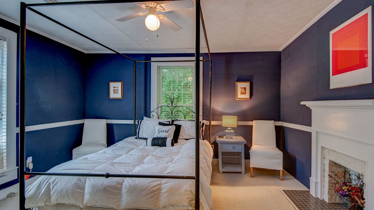 Photo of Bedroom in Todd