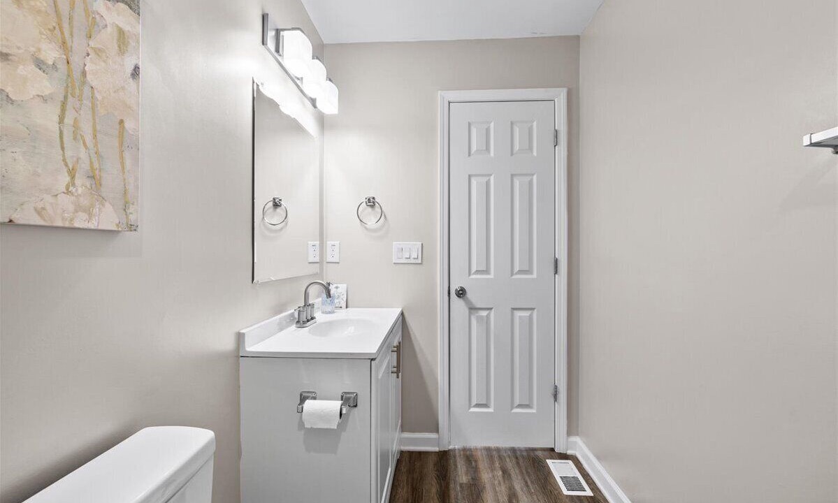 Photo of Bathroom in Roxboro