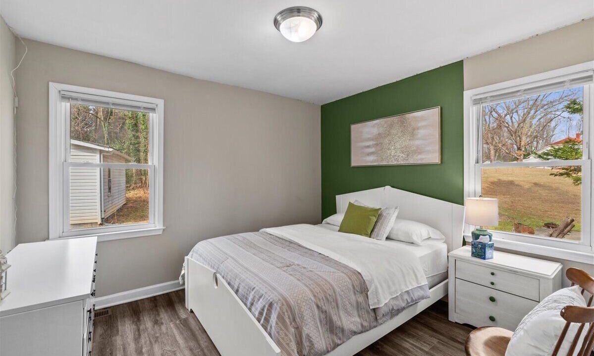 Photo of Bedroom in Roxboro
