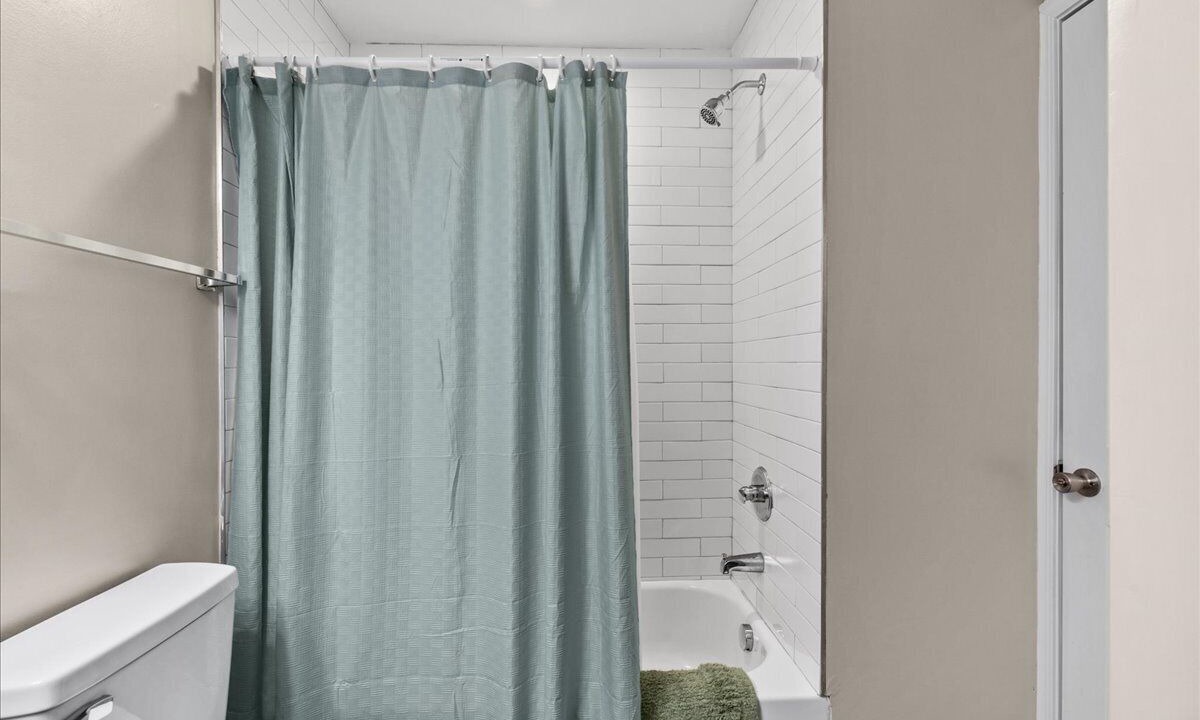 Photo of Bathroom in Roxboro